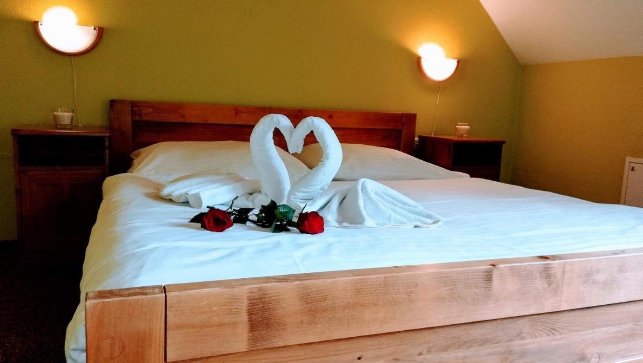 Slanicky Dvor Hotel Námestovo Eksteriør billede